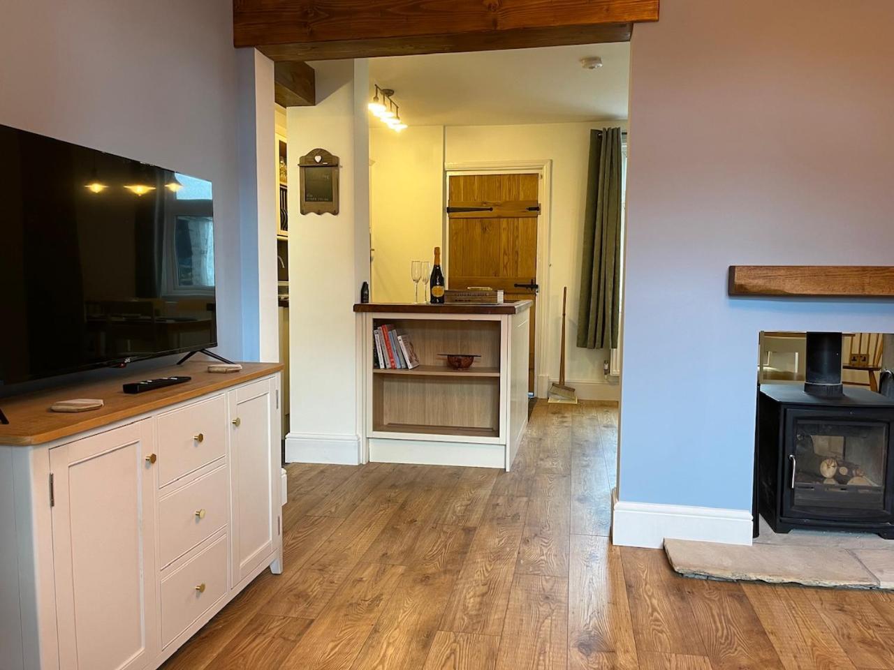 One Jubilee Cottages Shugborough Екстер'єр фото